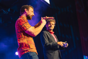Dr. Martin Moder (Science Busters), Martin Puntigam (Science Busters) © ILS2025