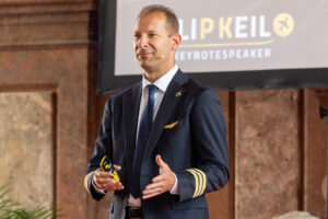 Philip Keil, Pilot & Keynote Speaker © cityfoto/Roland Pelzl