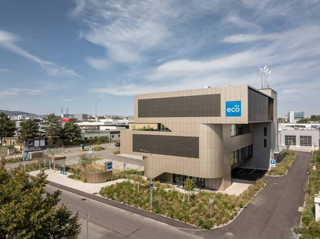 ecoplus Wirtschaftspark IZ NÖ-Süd © Kleboth-Dollnig/Kurt Hoerbst