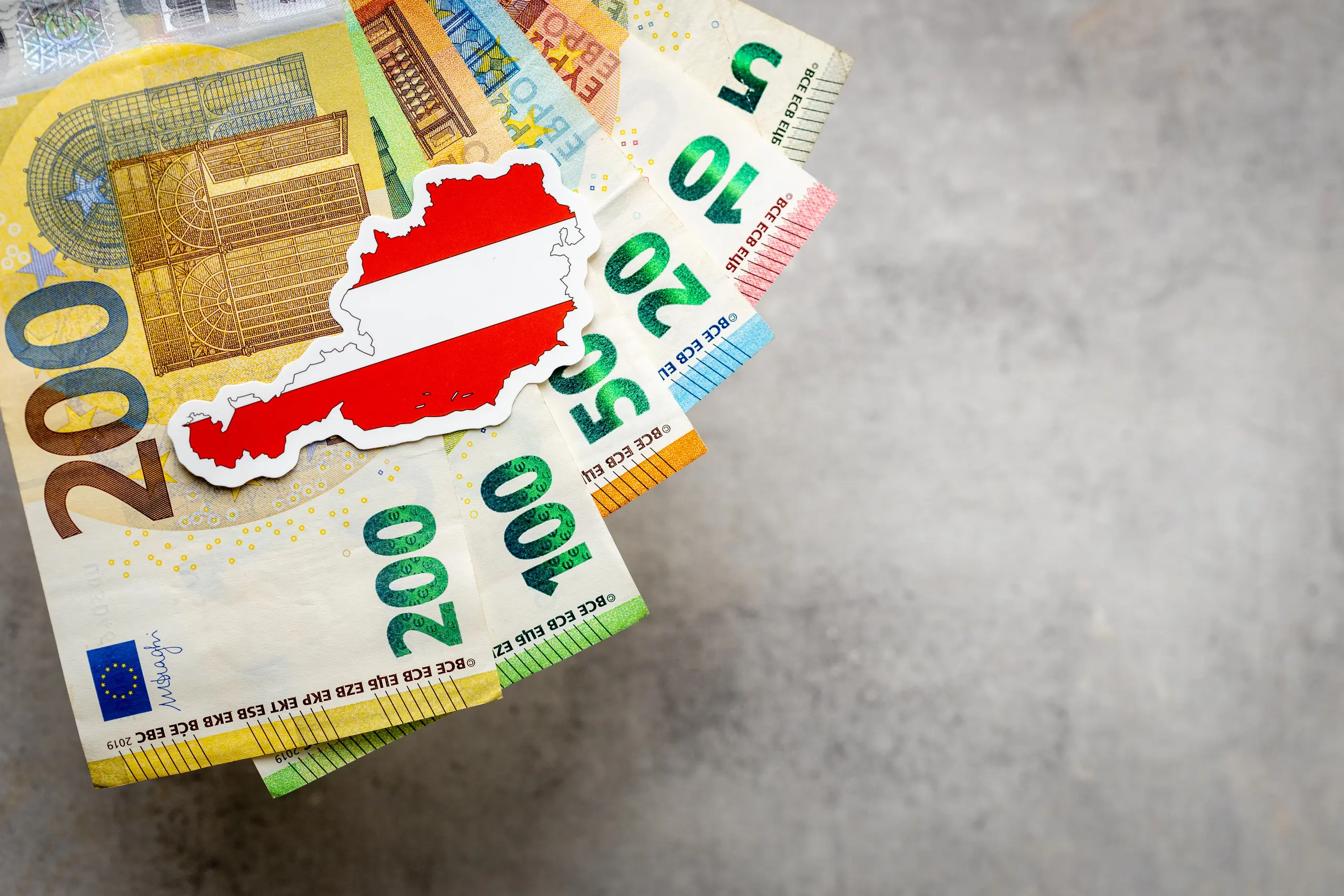 Österreichs Wirtschaft wächst leicht, Bau bleibt schwach